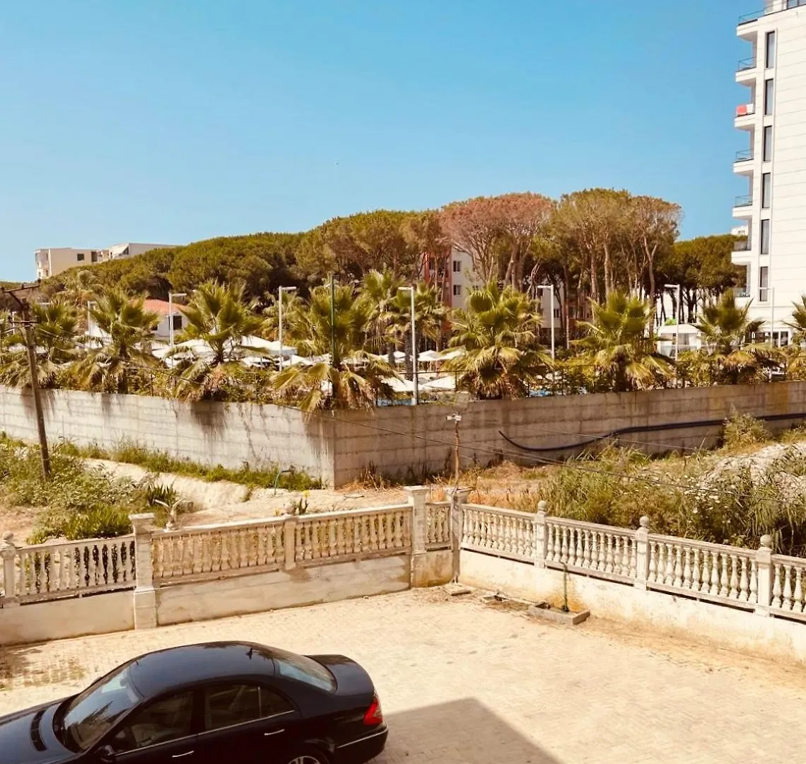 Sweet Holidays Apartment Golem  Arnavutluk
